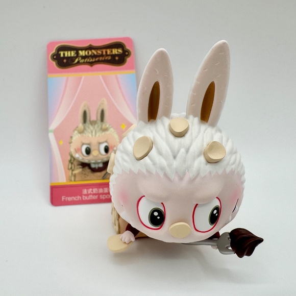 POP MART Labubu THE MONSTERS Patisseries Series - French Butter Sponge Cake - Picture 1 of 5